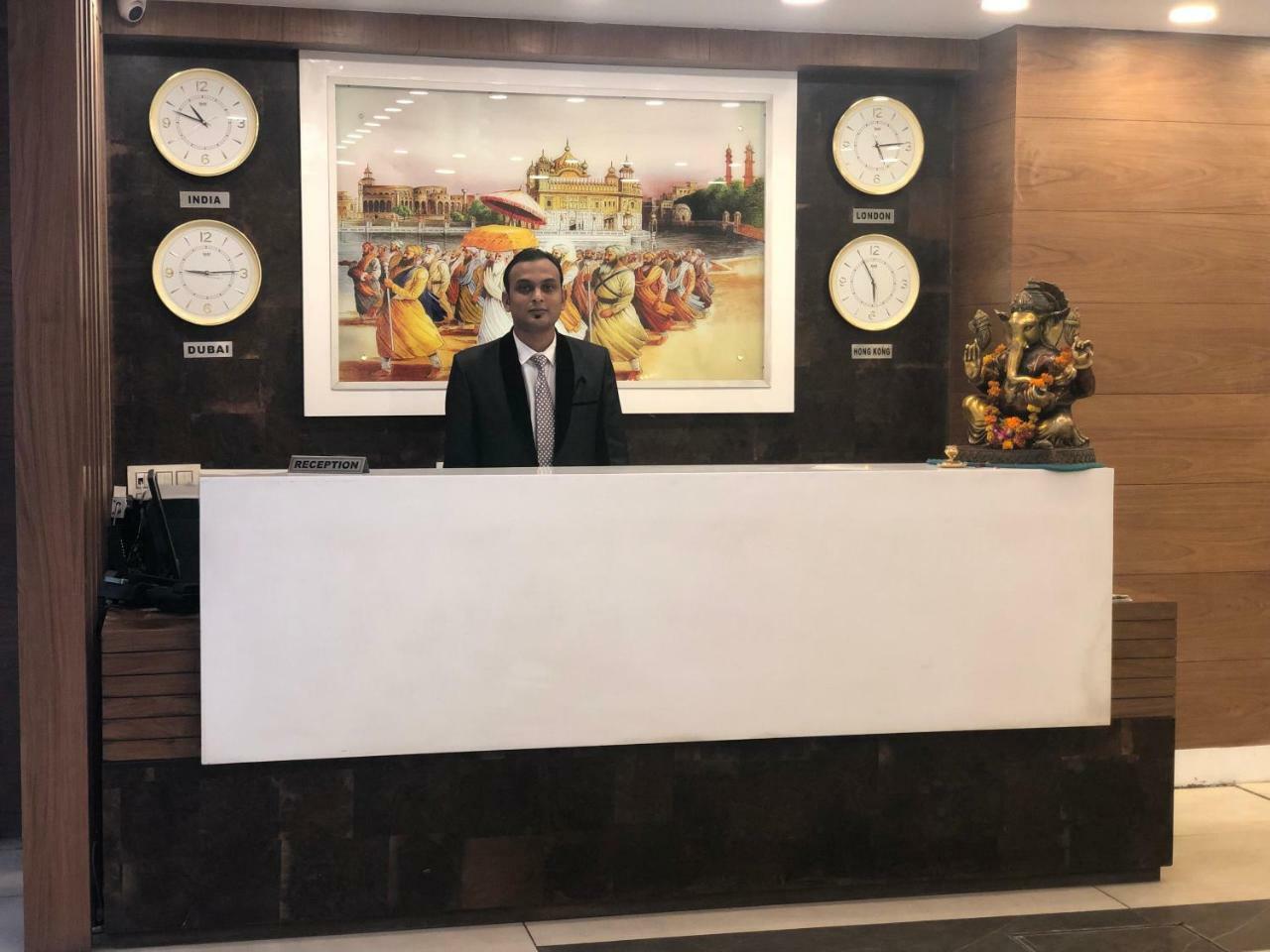 Hotel Ds Inn Amritsar Buitenkant foto