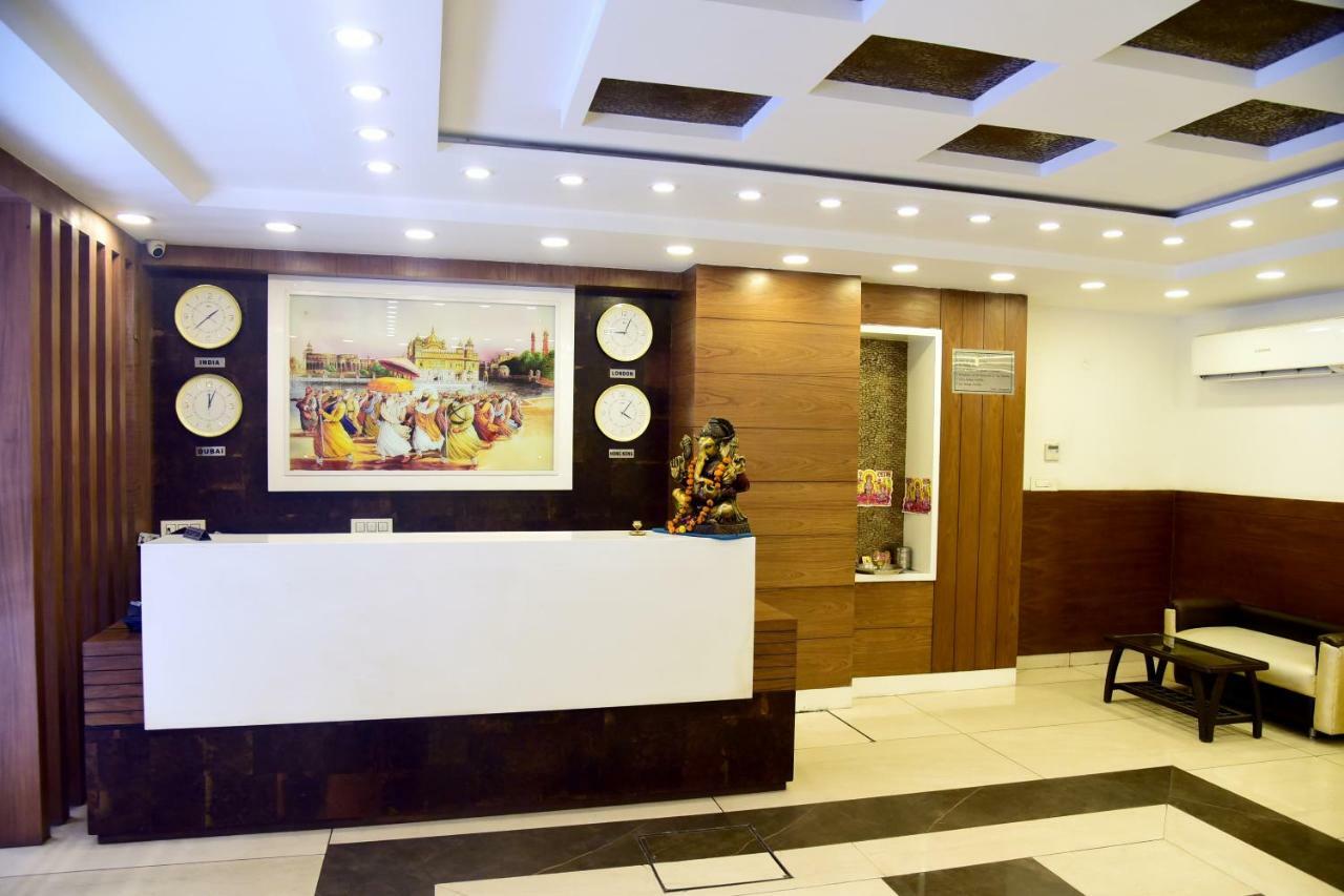 Hotel Ds Inn Amritsar Buitenkant foto