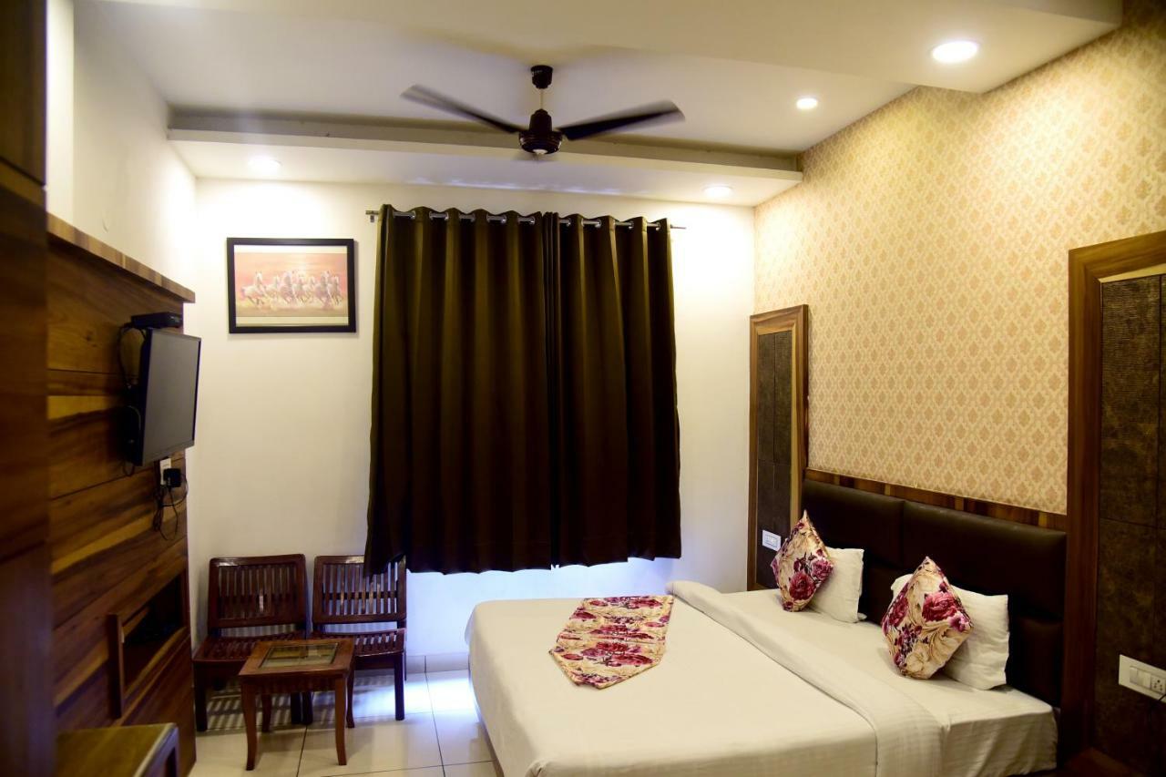 Hotel Ds Inn Amritsar Buitenkant foto