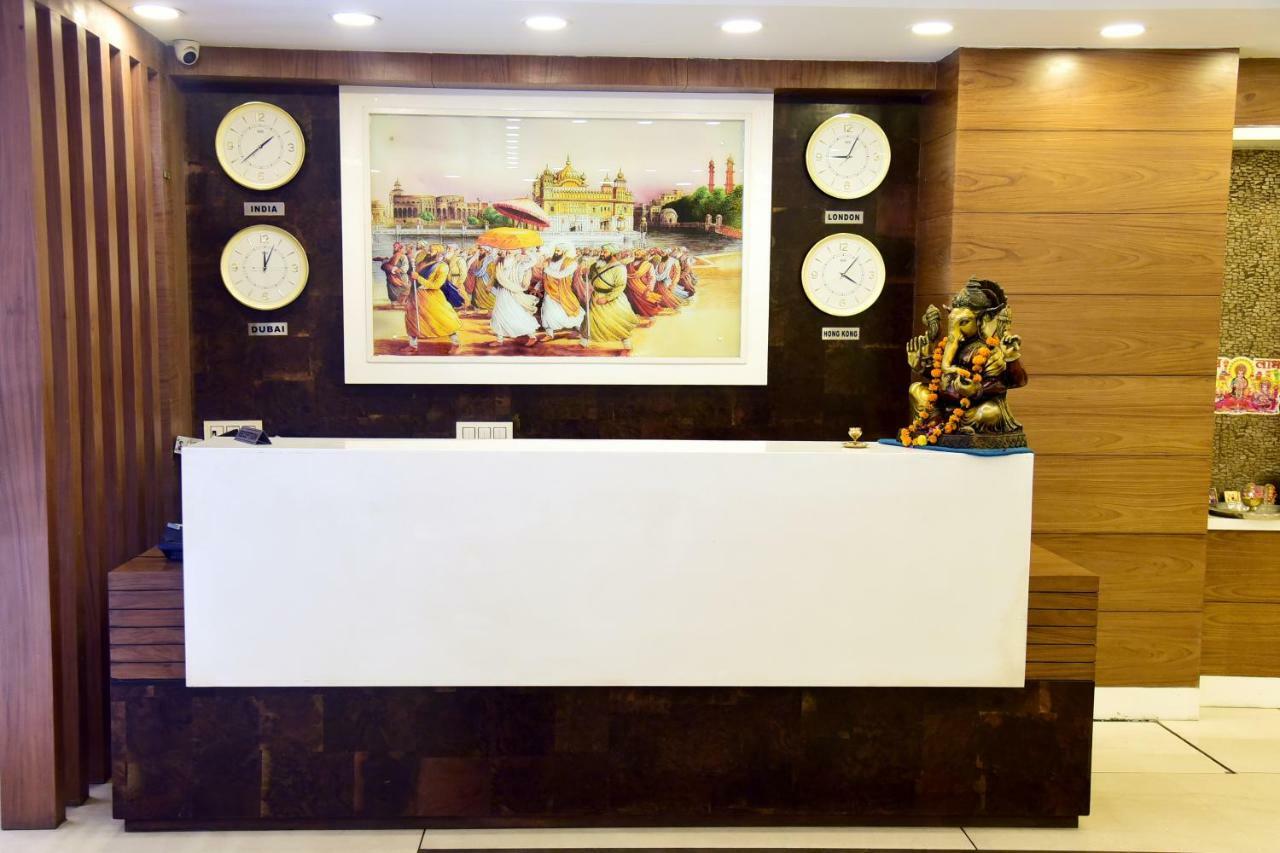 Hotel Ds Inn Amritsar Buitenkant foto