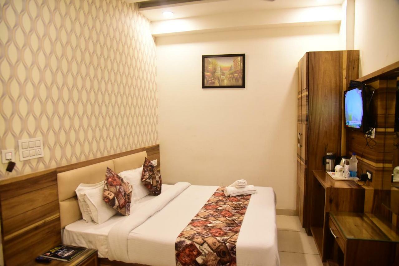 Hotel Ds Inn Amritsar Buitenkant foto