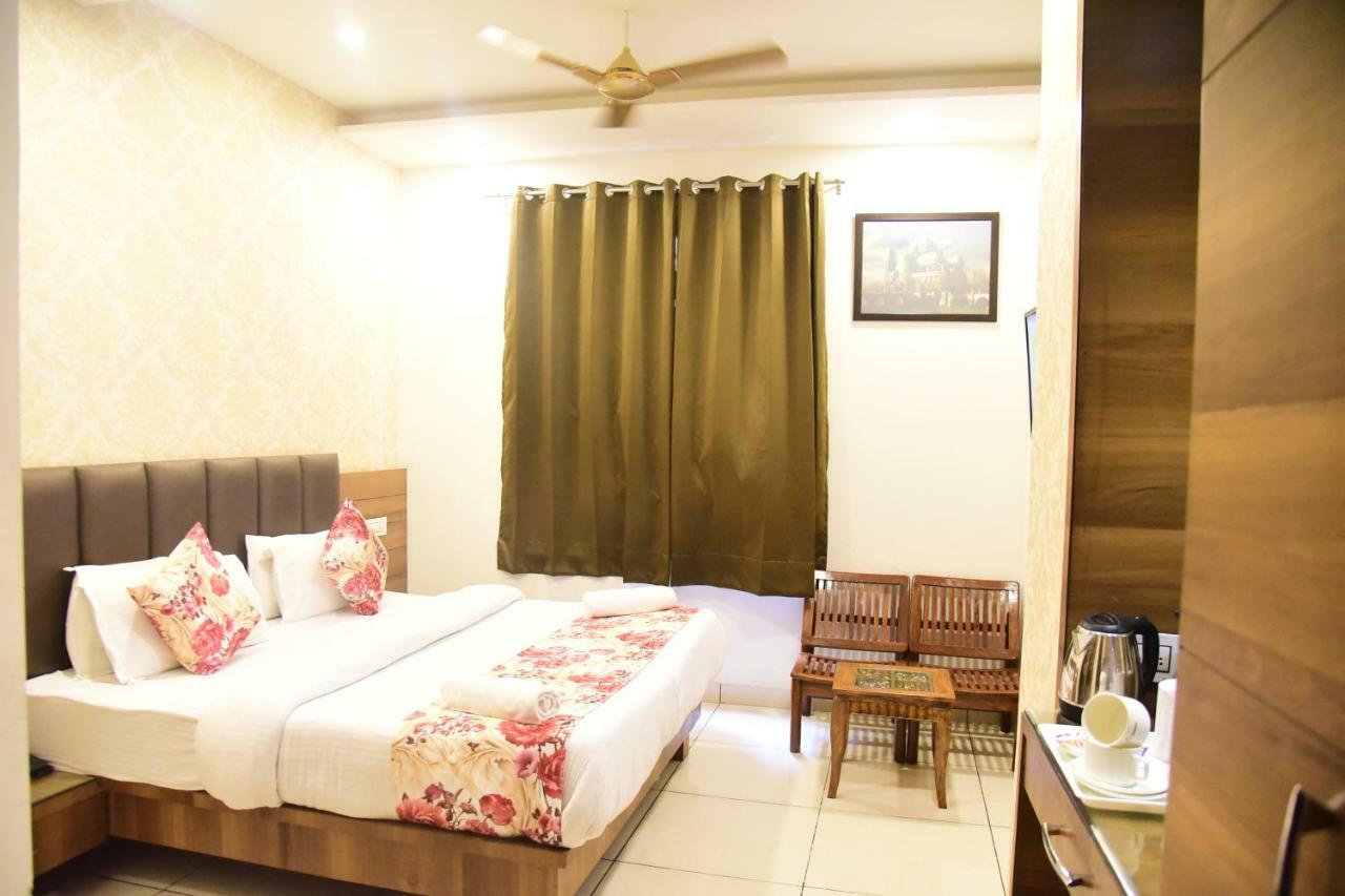 Hotel Ds Inn Amritsar Buitenkant foto