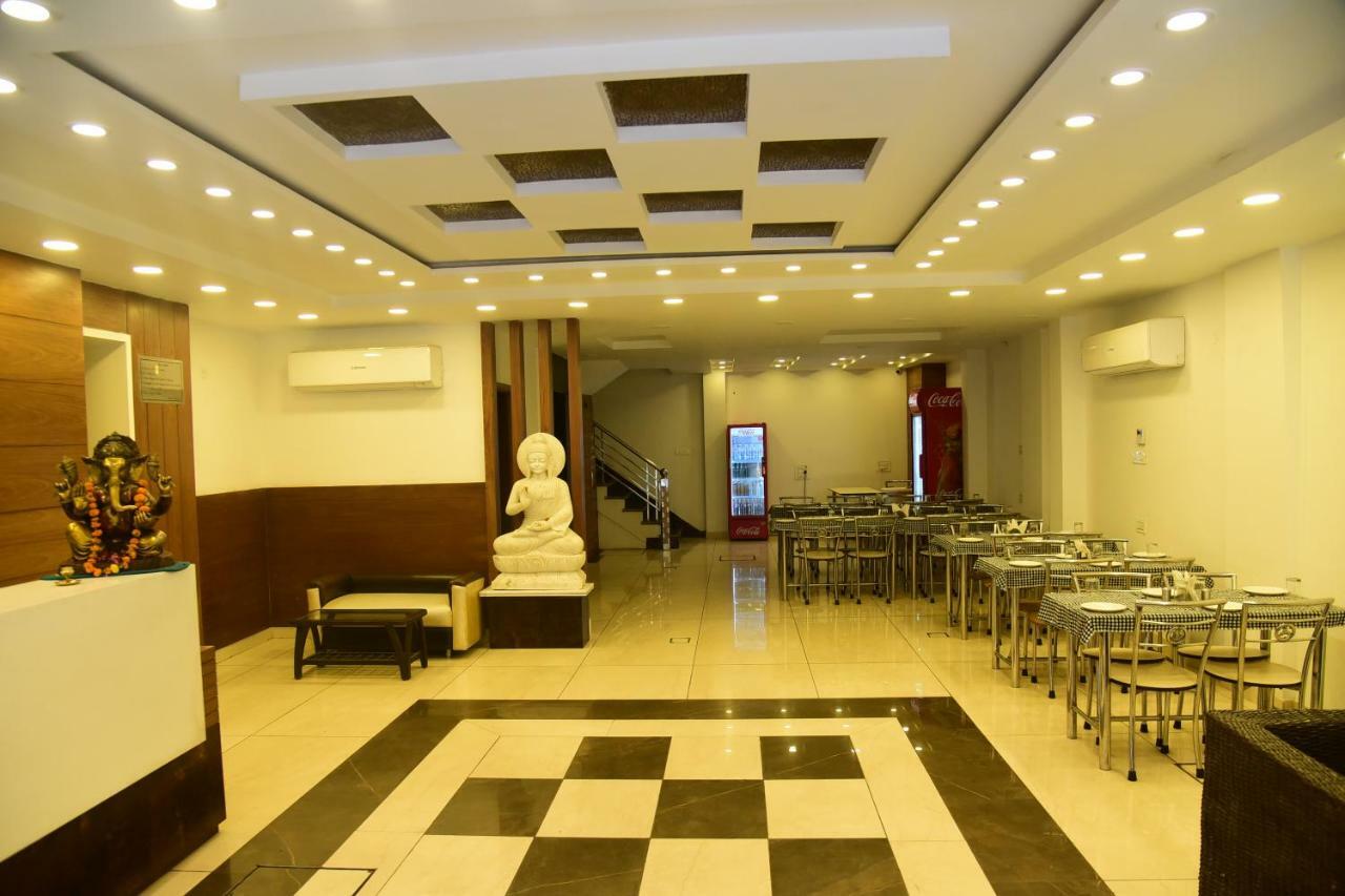 Hotel Ds Inn Amritsar Buitenkant foto