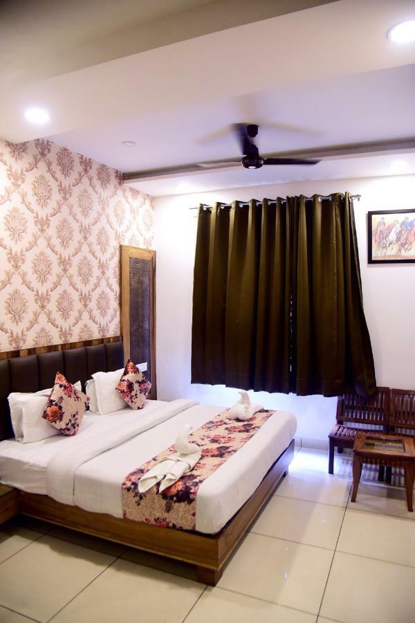 Hotel Ds Inn Amritsar Buitenkant foto