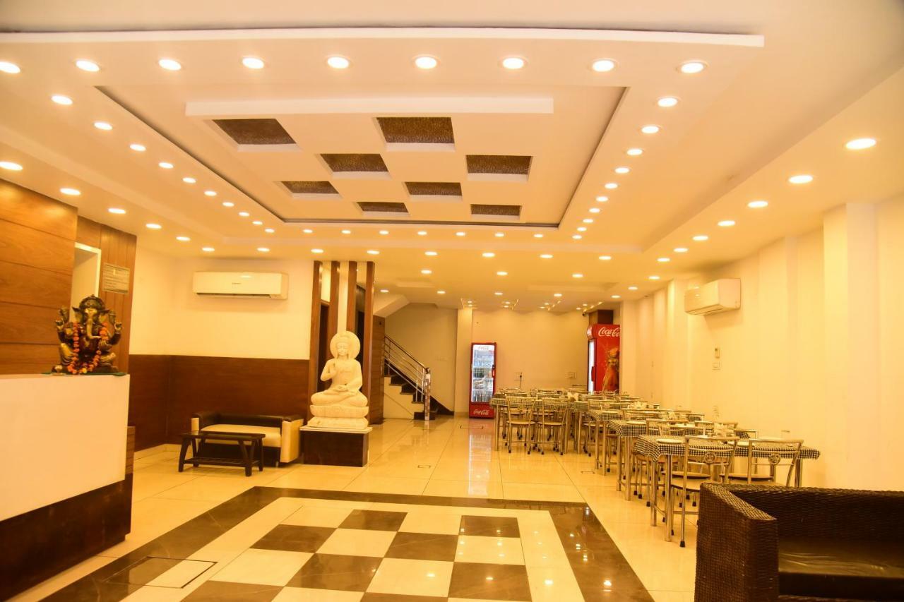 Hotel Ds Inn Amritsar Buitenkant foto