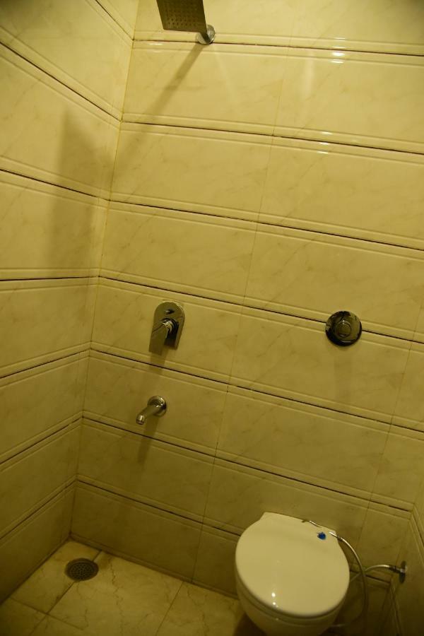 Hotel Ds Inn Amritsar Buitenkant foto